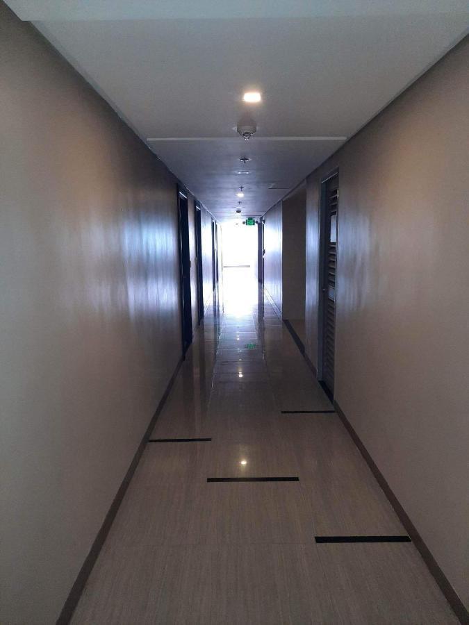Manhattan Plaza Tower 1 Quezon City Zewnętrze zdjęcie