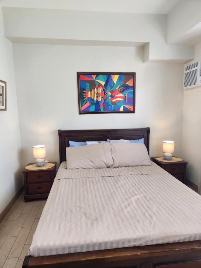 Manhattan Plaza Tower 1 Quezon City Zewnętrze zdjęcie