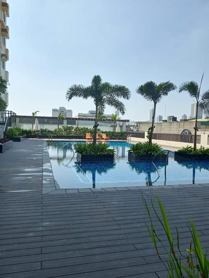 Manhattan Plaza Tower 1 Quezon City Zewnętrze zdjęcie